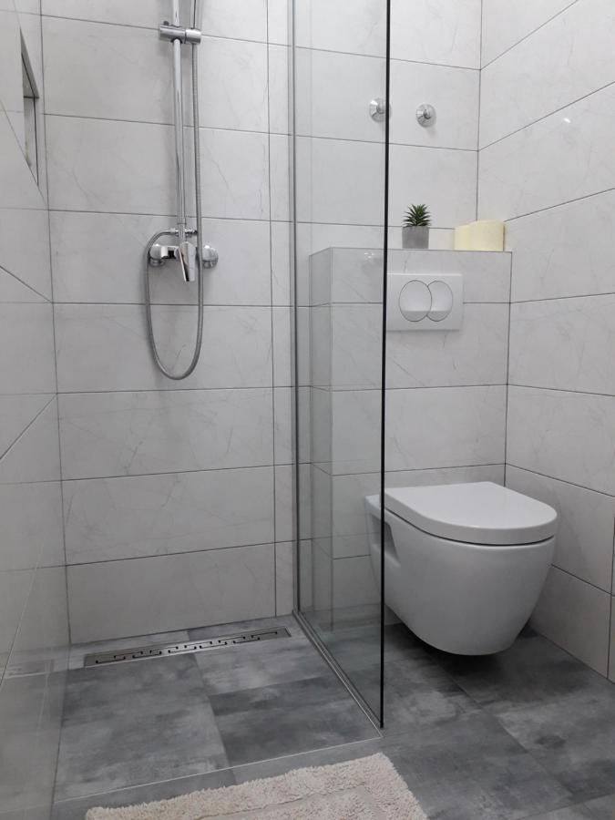 سفيتي بيتار Hollywood Rooms المظهر الخارجي الصورة