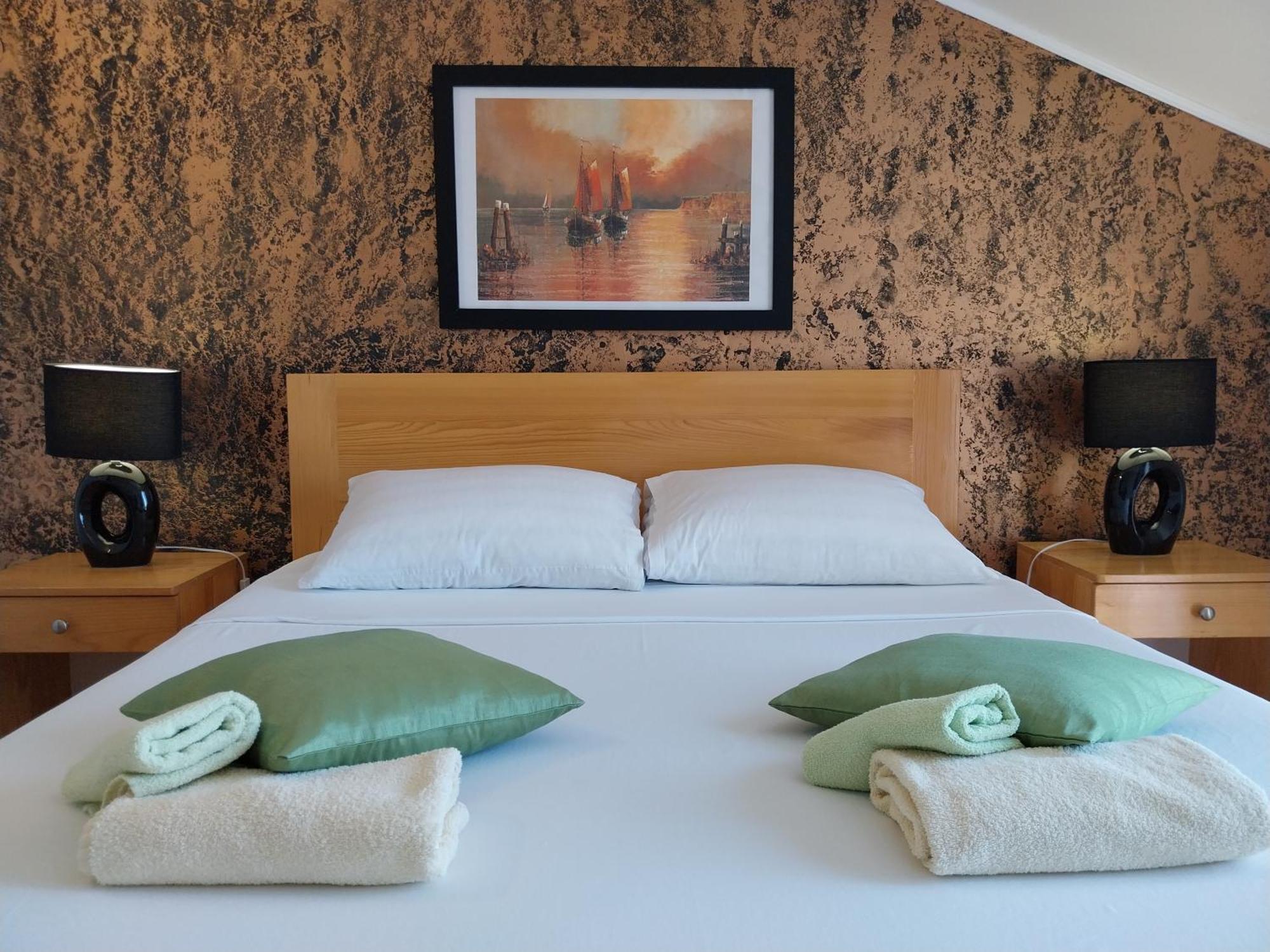 سفيتي بيتار Hollywood Rooms المظهر الخارجي الصورة